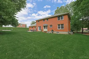 6709 Devonwood Dr, Cincinnati, OH 45224 - Photo 17