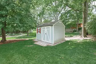 6709 Devonwood Dr, Cincinnati, OH 45224 - Photo 9