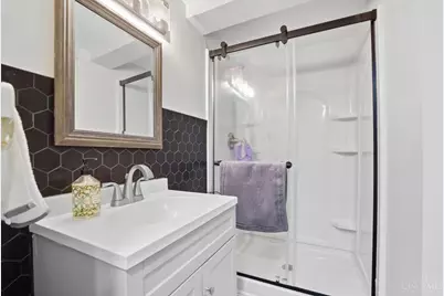 961 Marion Avenue, Cincinnati, OH 45229 - Photo 39