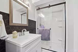 961 Marion Ave, Cincinnati, OH 45229 - Photo 39