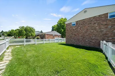1996 Robinway Drive, Anderson Township, OH 45230 - Photo 33