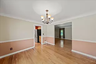 1996 Robinway Dr, Anderson Township, OH 45230 - Photo 11
