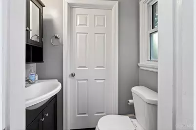 9367 Sherborn Drive, Springfield Township, OH 45231 - Photo 17