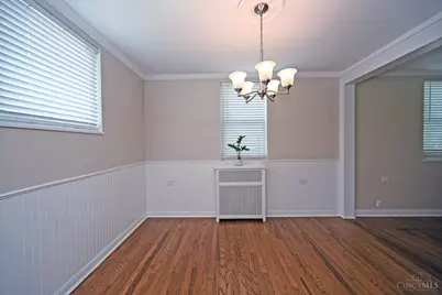 27 Andover Road, Green Hills, OH 45218 - Photo 9