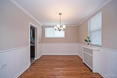 27 Andover Road, Green Hills, OH 45218 - Photo 11