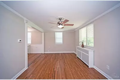 27 Andover Road, Green Hills, OH 45218 - Photo 17