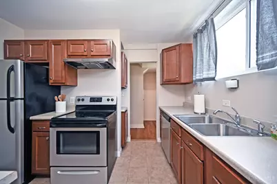 27 Andover Road, Green Hills, OH 45218 - Photo 5