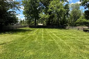 7609 Forest Rd, Anderson Township, OH 45255 - Photo 23