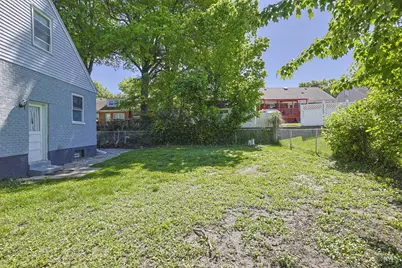 1277 Brushwood Avenue, Cincinnati, OH 45224 - Photo 37