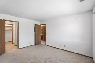 3961 School Section Rd, Green Township, OH 45211 - Photo 15