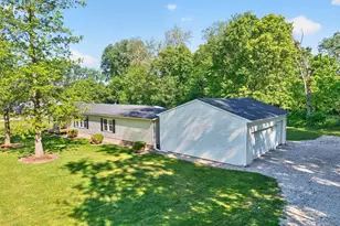 297 N 1st St, Clarksville, OH 45113 - Photo 3