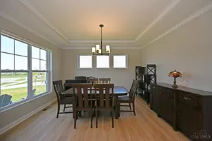 9248 Amethyst Ln, West Chester, OH 45241 - Photo 3