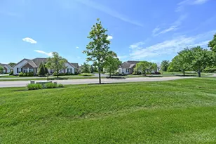 3895 Sandtrap Cir, Mason, OH 45040 - Photo 39