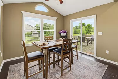 7485 Macaulay Boulevard, Hamilton Township, OH 45039 - Photo 27