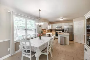 1172 Wildflower Ln, Hamilton Township, OH 45039 - Photo 9