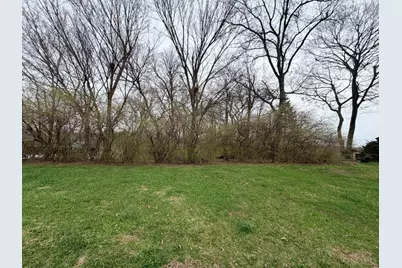4302 Marcrest Drive, Cincinnati, OH 45211 - Photo 3