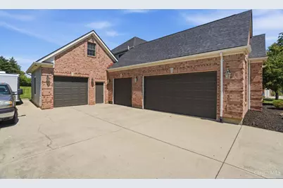 982 Brookmere Avenue, Tipp City, OH 45371 - Photo 25