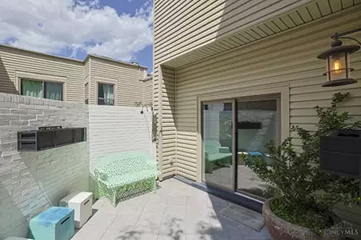 2394 Dana Avenue, Cincinnati, OH 45208 - Photo 39