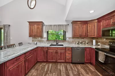 3706 Starling Road, Bethel, OH 45106 - Photo 13