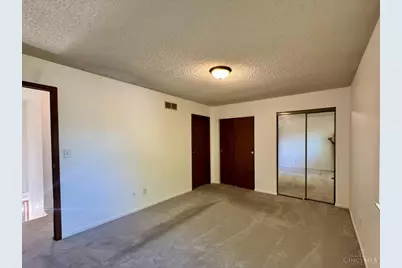 1074 Foster Avenue, Hamilton, OH 45015 - Photo 13