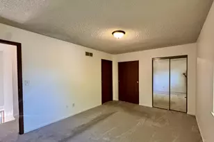 1074 Foster Ave, Hamilton, OH 45015 - Photo 13