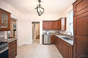 4220 Eileen Dr, Cincinnati, OH 45209 - Photo 17