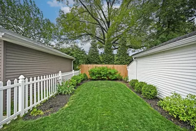 4220 Eileen Drive, Cincinnati, OH 45209 - Photo 49
