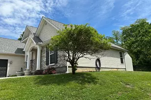 5642 Harvest Ridge Dr, Miami Township, OH 45150 - Photo 5