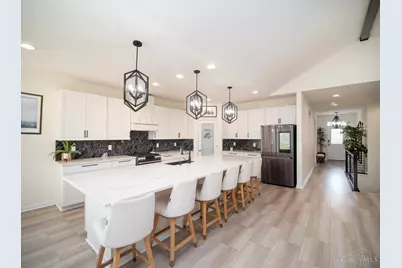 10015 Washington Glen Drive, Washington Twp, OH 45458 - Photo 3