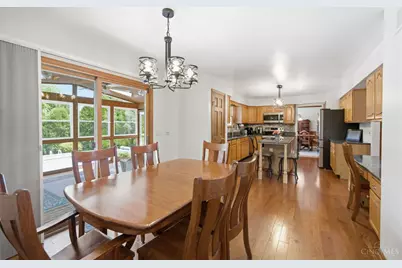 7220 Rolling Meadows Drive, West Chester, OH 45069 - Photo 11