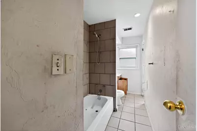 1051 Flintlock Drive, Cincinnati, OH 45231 - Photo 29