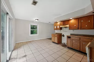 1051 Flintlock Dr, Cincinnati, OH 45231 - Photo 13