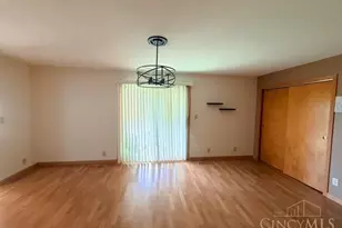 1125 Briarwood Dr, Hamilton, OH 45013 - Photo 5