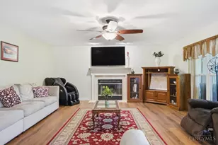 10210 Meadowknoll Dr, Loveland, OH 45140 - Photo 23