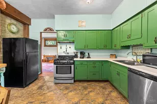 250 E Broadway St, Loveland, OH 45140 - Photo 15