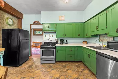 250 E Broadway Street, Loveland, OH 45140 - Photo 17
