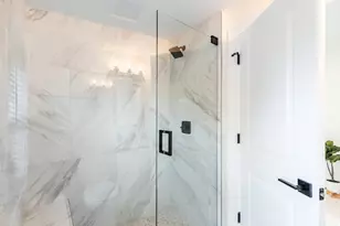 918 York St, Cincinnati, OH 45214 - Photo 59