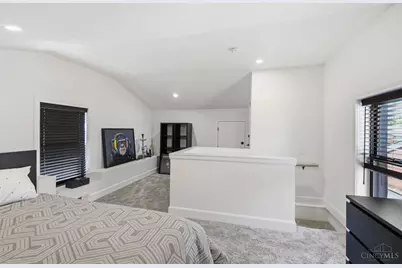 918 York Street, Cincinnati, OH 45214 - Photo 39