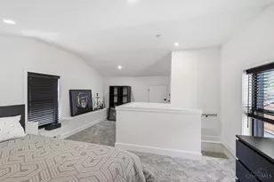 918 York St, Cincinnati, OH 45214 - Photo 39