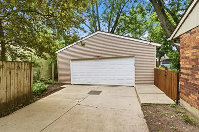 19 Angela, Germantown, OH 45327 - Photo 47