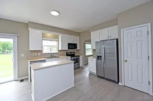 8097 Winding Creek Ct, Deerfield Township, OH 45040 - Photo 13