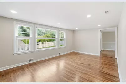 9808 Daly Road, Springfield Township, OH 45231 - Photo 5
