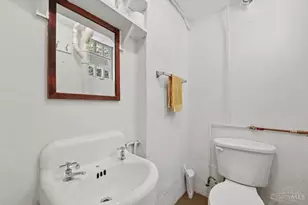 3859 Drakewood Dr, Cincinnati, OH 45209 - Photo 41