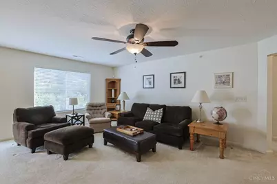 1296 Shadowood Trail, Maineville, OH 45039 - Photo 9
