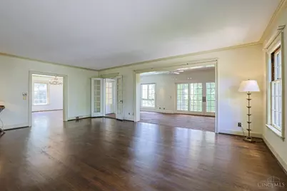 11 Weebetook Lane, Cincinnati, OH 45208 - Photo 13