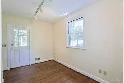 11 Weebetook Lane, Cincinnati, OH 45208 - Photo 33