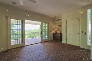 11 Weebetook Ln, Cincinnati, OH 45208 - Photo 19