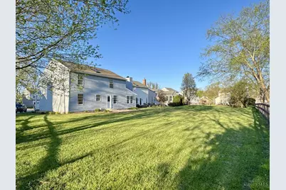 521 Elm Tree Court, Union Township, OH 45244 - Photo 7