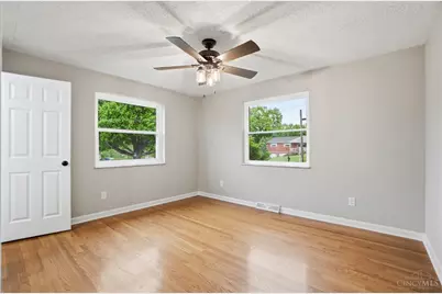 6331 Starridge Court, Cincinnati, OH 45248 - Photo 17