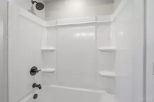 6331 Starridge Ct, Cincinnati, OH 45248 - Photo 31